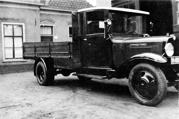 1928